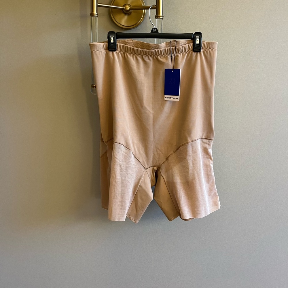 Honeylove SuperPower Short XXXL.  New with tags
